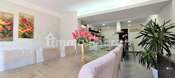 3 Schlafzimmer Villa in Augusta, Italy, Nr. 76219 6