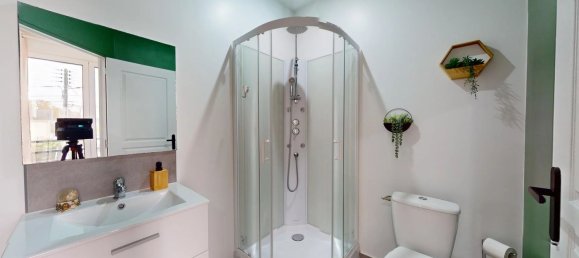 3 Schlafzimmer Haus in Montfermeil, France, Nr. 137327 19