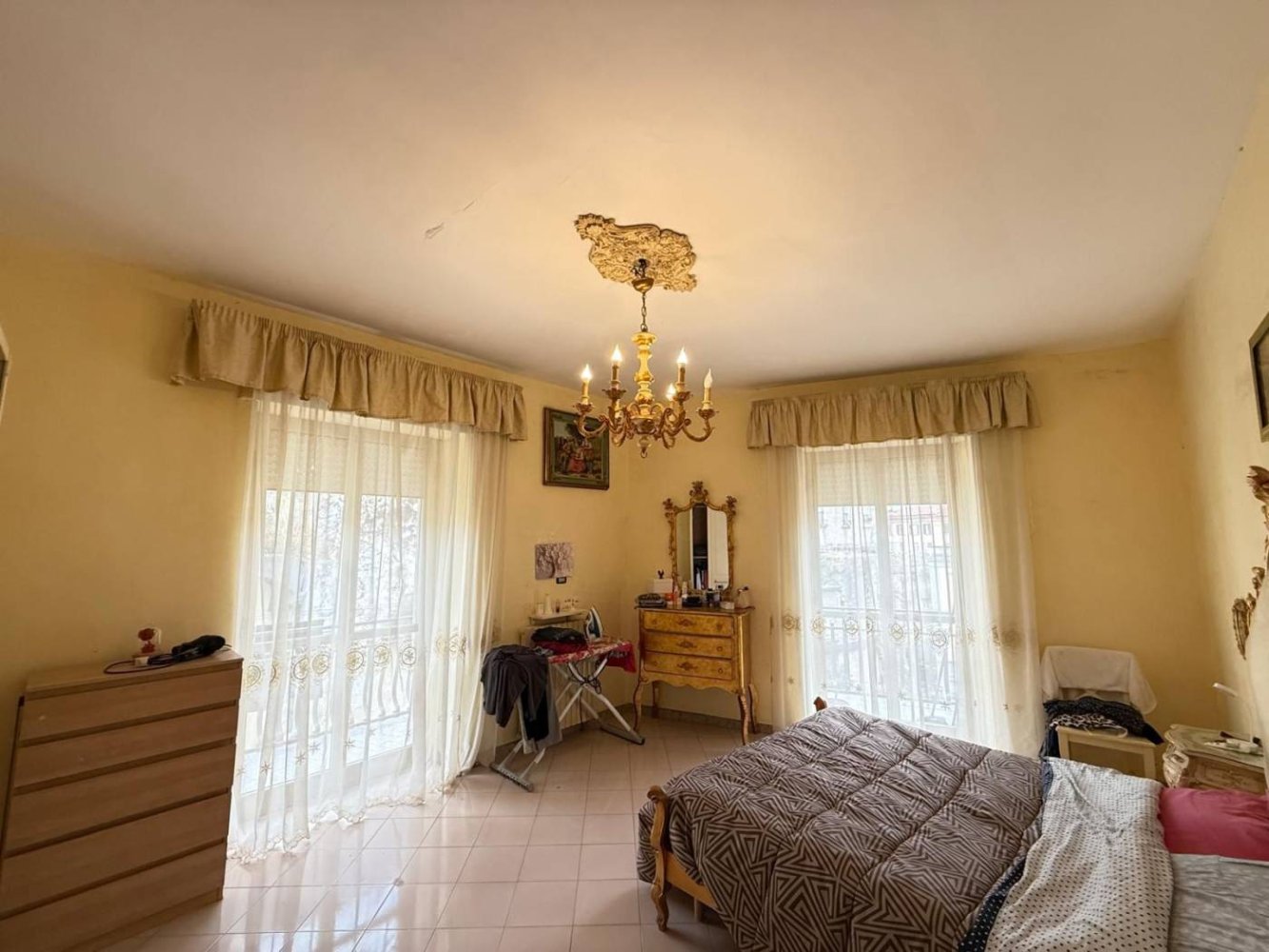 3 Schlafzimmer Wohnung in Naples, Italy, Nr. 257512