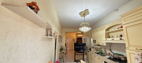 3 Schlafzimmer Wohnung in Naples, Italy, Nr. 257512 10