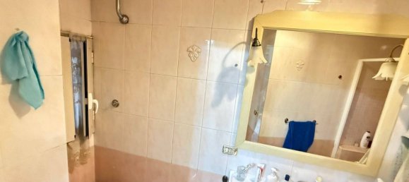 3 Schlafzimmer Wohnung in Naples, Italy, Nr. 257512 13