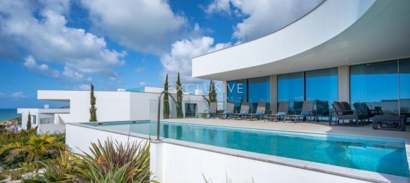 Villa de 4 dormitorios en Lagos, Portugal No. 7565 4