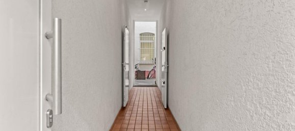 5 rooms Apartment in Mannheim, Germany No. 230037 4