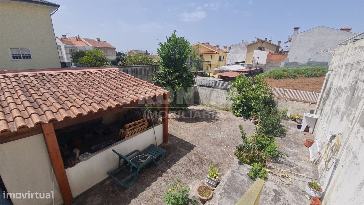 3 bedrooms House in Vila Nova de Gaia, Portugal No. 256647