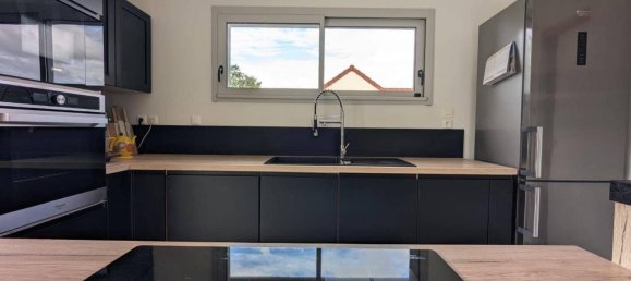 3 Schlafzimmer Haus in Cote-d'Or, France, Nr. 332152 3