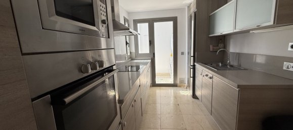 2 bedrooms Apartment in Malaga, Spain No. 147556 15