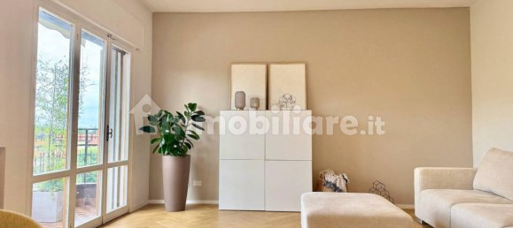 2 bedrooms Apartment in Mirano, Italy No. 275685 3