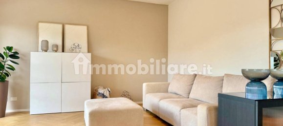 2 bedrooms Apartment in Mirano, Italy No. 275685 2