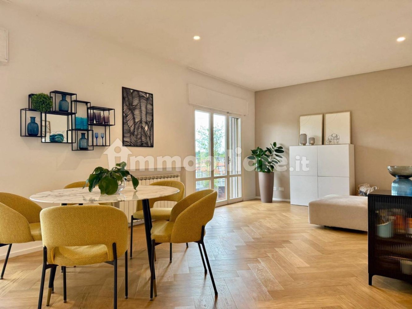 2 bedrooms Apartment in Mirano, Italy No. 275685