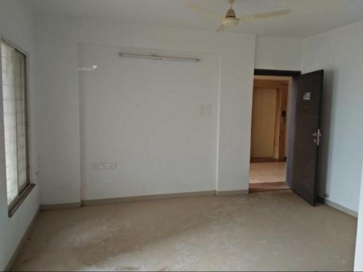 2 bedrooms House in Pune, India No. 47002