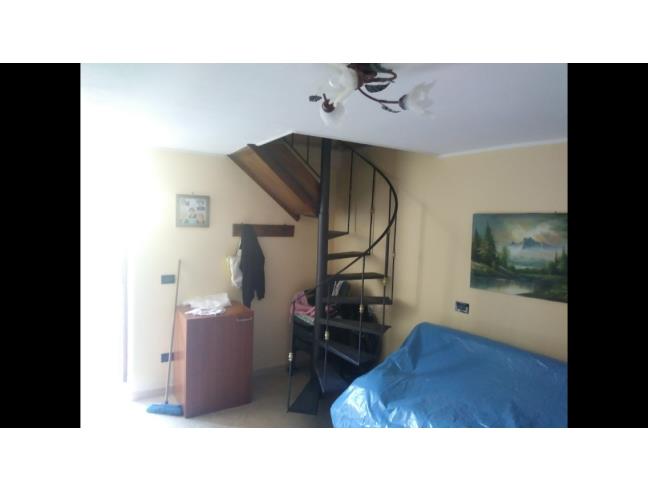 Apartamento de 3 habitaciónes en Montesarchio, Italy No. 253531