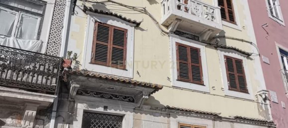 13 bedrooms Building in Coimbra, Portugal No. 129892 7