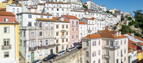 13 bedrooms Building in Coimbra, Portugal No. 129892 2