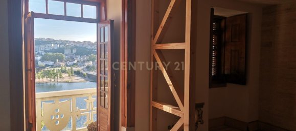 13 bedrooms Building in Coimbra, Portugal No. 129892 24