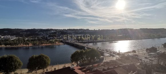 13 bedrooms Building in Coimbra, Portugal No. 129892 11