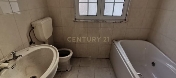 13 bedrooms Building in Coimbra, Portugal No. 129892 30