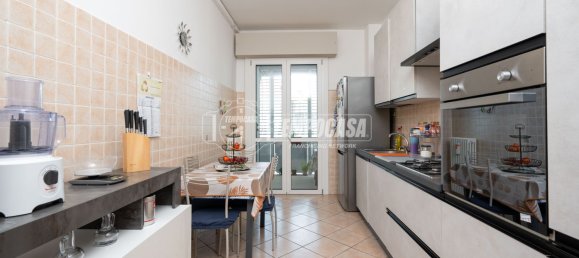 3غرفة شقة في Reggio Emilia, Italy رقم 298121 19