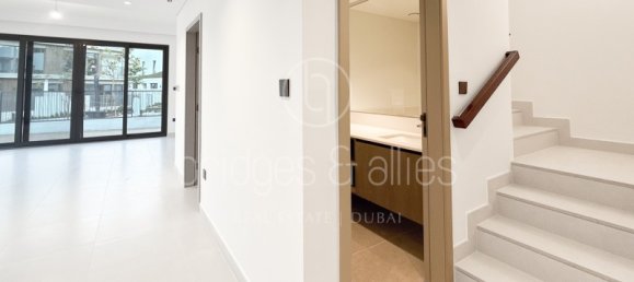 4 غرف نوم فيلا في دبي, UAE رقم 64790 7