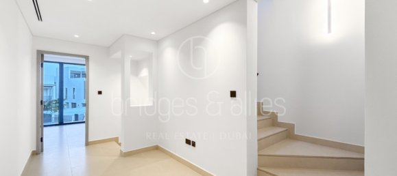 4 غرف نوم فيلا في دبي, UAE رقم 64790 8