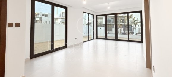 4 غرف نوم فيلا في دبي, UAE رقم 64790 5