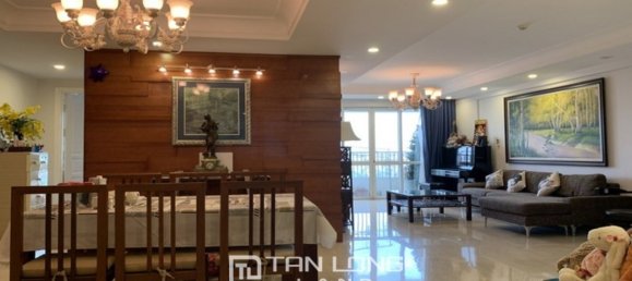 3 bedrooms Apartment in Tay Ho, Vietnam No. 1057 12