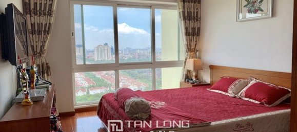 3 bedrooms Apartment in Tay Ho, Vietnam No. 1057 6
