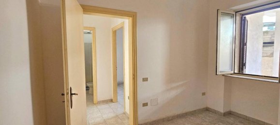 Casa de 5 habitaciónes en Spongano, Italy No. 34504 7