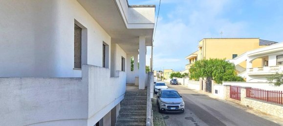 Casa de 5 habitaciónes en Spongano, Italy No. 34504 22