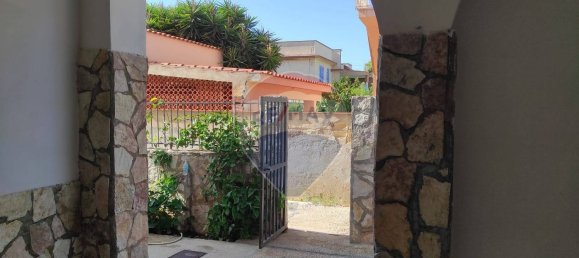 9 bedrooms House in Trapani, Italy No. 337978 4