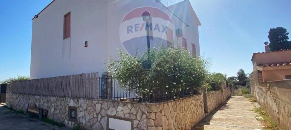 9 bedrooms House in Trapani, Italy No. 337978 2
