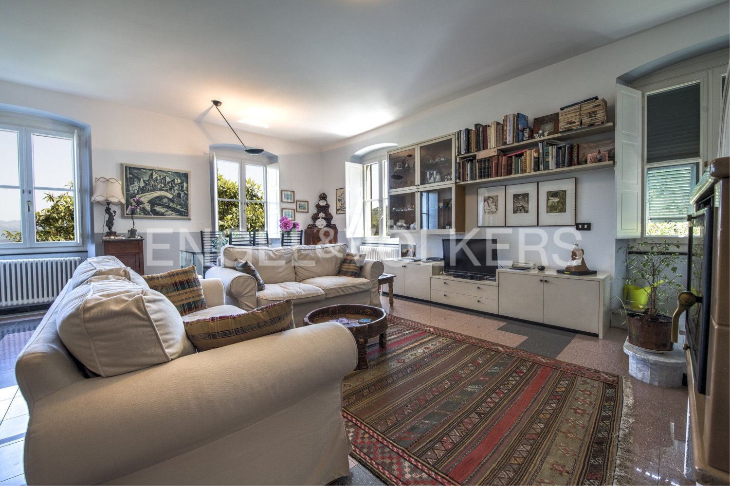 4 bedrooms Villa in San Colombano Certenoli, Italy No. 128069