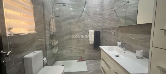 3 bedrooms Apartment in Fgura, Malta No. 8189 11