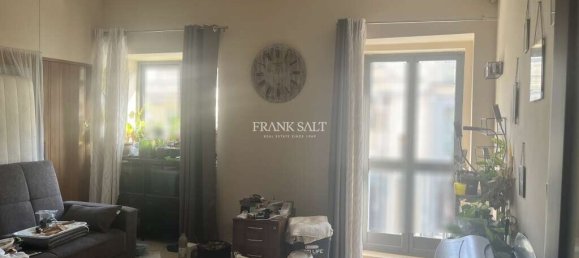 3 bedrooms Apartment in Fgura, Malta No. 8189 14