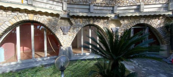 3 rooms Apartment in Andora, Italy No. 120014 2