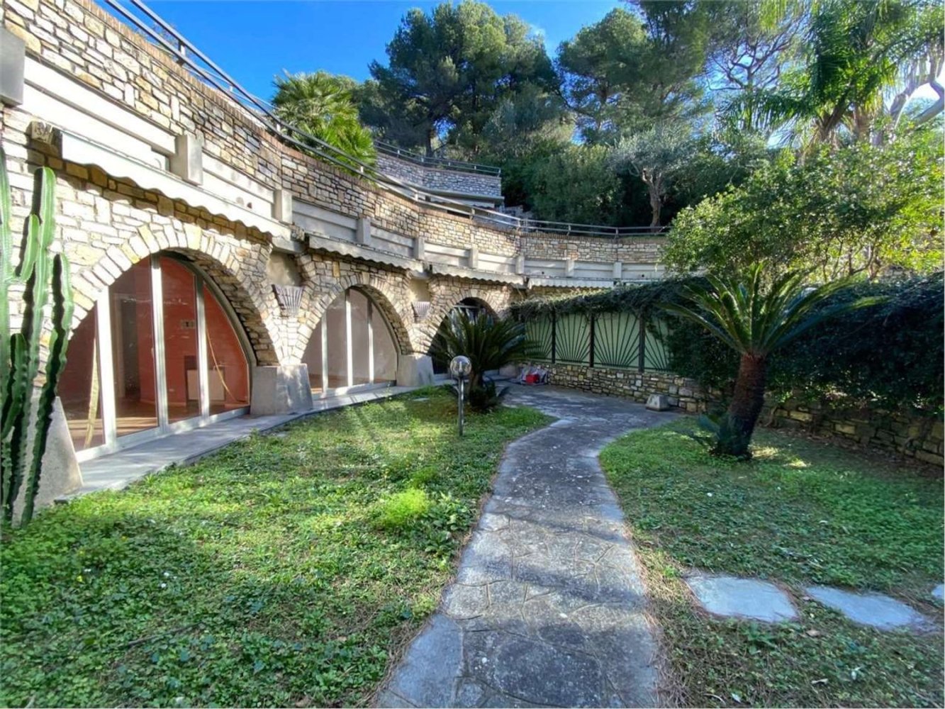 3 rooms Apartment in Andora, Italy No. 120014