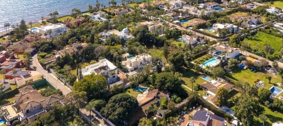 4 bedrooms Villa in Marbella, Spain No. 140756 13