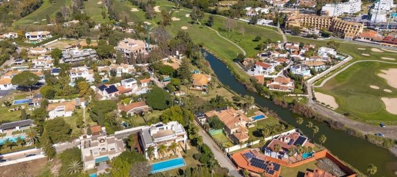 4 bedrooms Villa in Marbella, Spain No. 140756 4