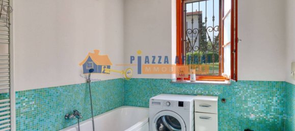 Квартира с 2 спальнями в Карнаго, Италия № 291579 7