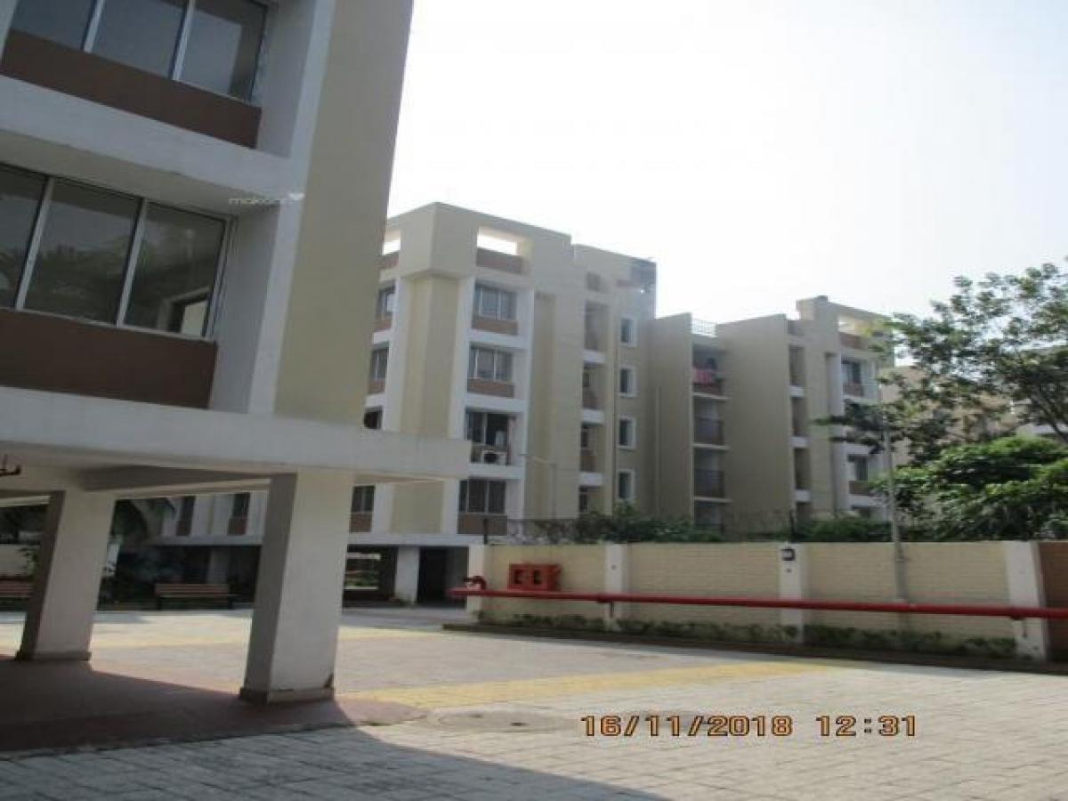 2 bedrooms House in Kolkata, India No. 7926