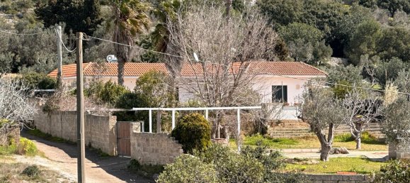3 Schlafzimmer Villa in Gagliano del Capo, Italy, Nr. 63523 5