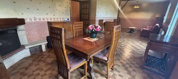 3 bedrooms House in Boissise-le-Roi, France No. 182077 5