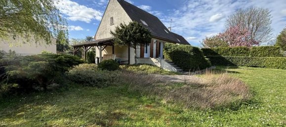 3 bedrooms House in Boissise-le-Roi, France No. 182077 4