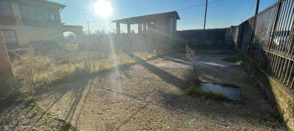 5 rooms House in Romano di Lombardia, Italy No. 70157 6