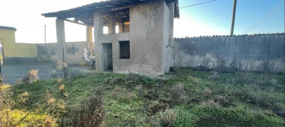 5 rooms House in Romano di Lombardia, Italy No. 70157 8