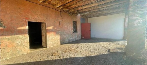 5 rooms House in Romano di Lombardia, Italy No. 70157 7