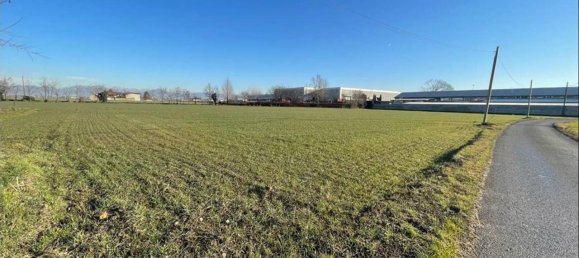 5 rooms House in Romano di Lombardia, Italy No. 70157 17