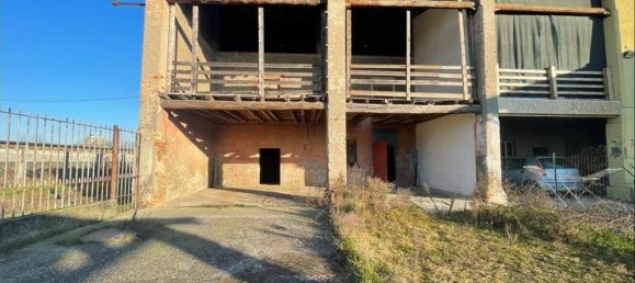 5 rooms House in Romano di Lombardia, Italy No. 70157 12