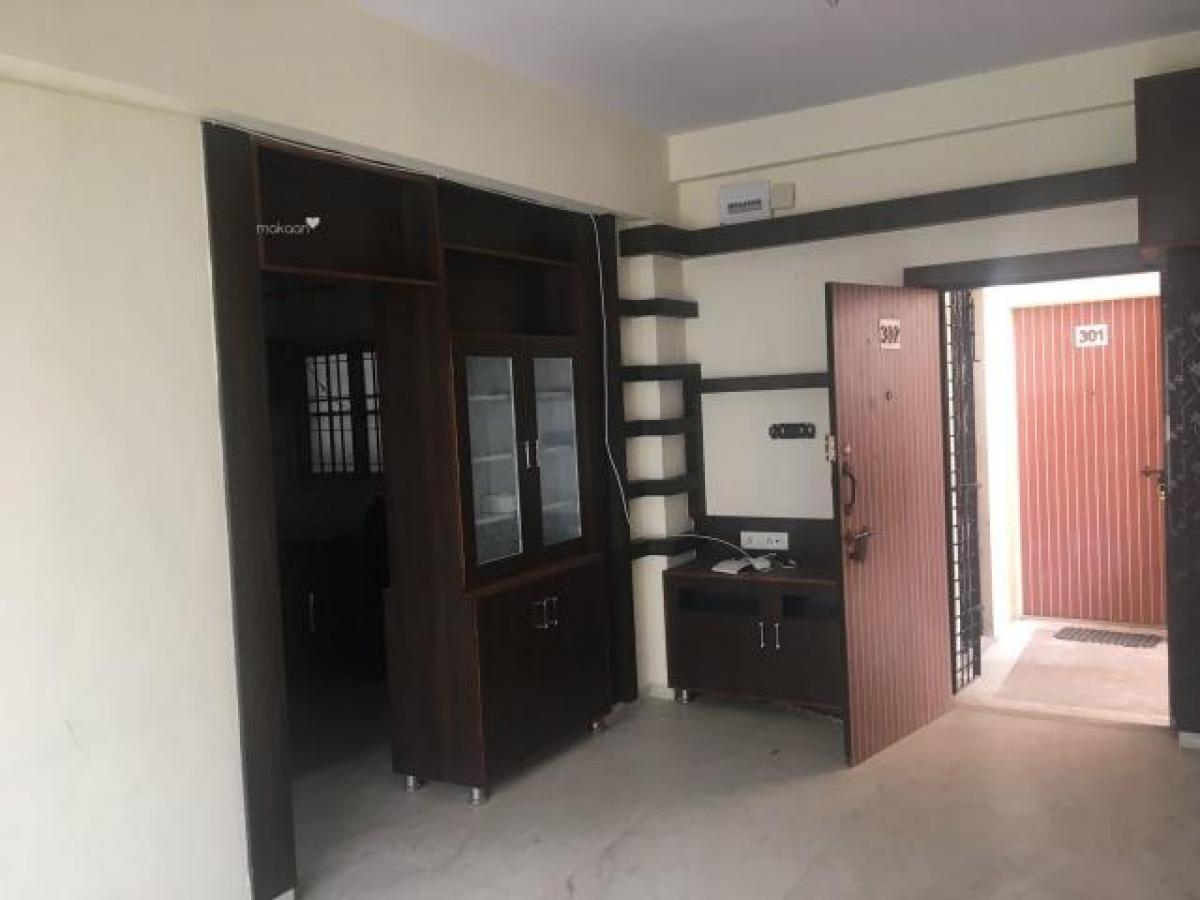 2 bedrooms House in Vadodara, India No. 4445