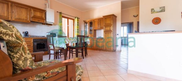 Квартира с 12 комнатами в Гаворрано, Италия № 213313 3