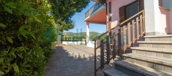 Квартира с 12 комнатами в Гаворрано, Италия № 213313 2